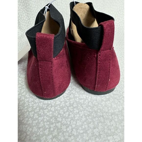 SO Women’s Size 7 Seadragon Burgandy Flats - Picture 4 of 10